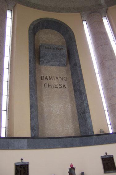 Tomba di Damiano Chiesa