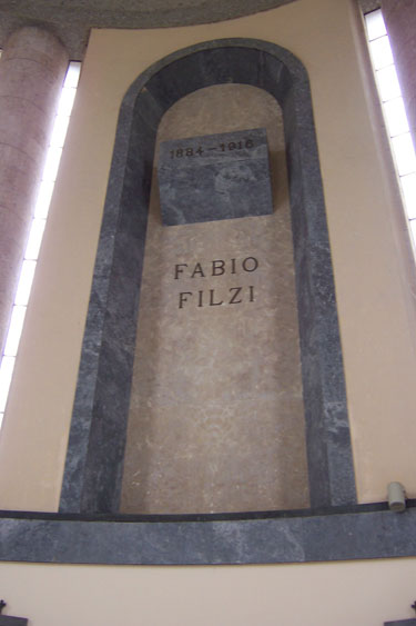 Tomba di Fabio Filzi